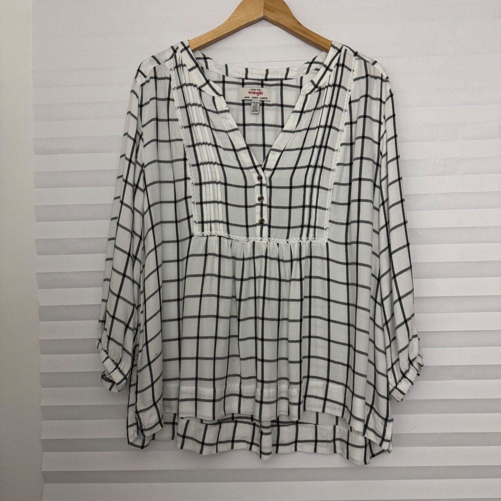 Wrangler Womens XXL‎ White Black Grid Plaid V-Neck 3/4 Sleeve Viscose Blouse Top